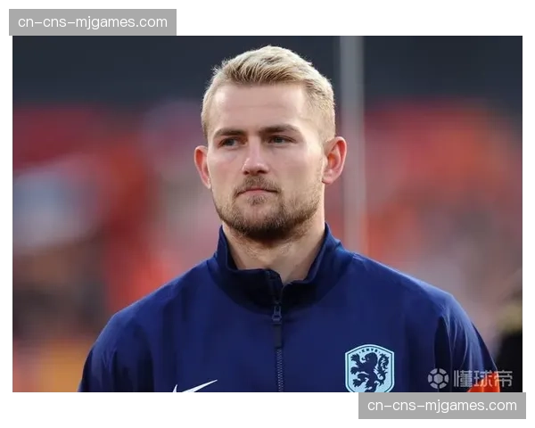 独家专访拜仁后卫德利赫特：谈论在高压逼抢体系中个人与团队的协防